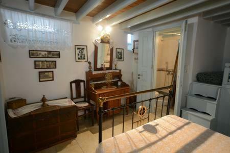 Apartment Old Traditional House